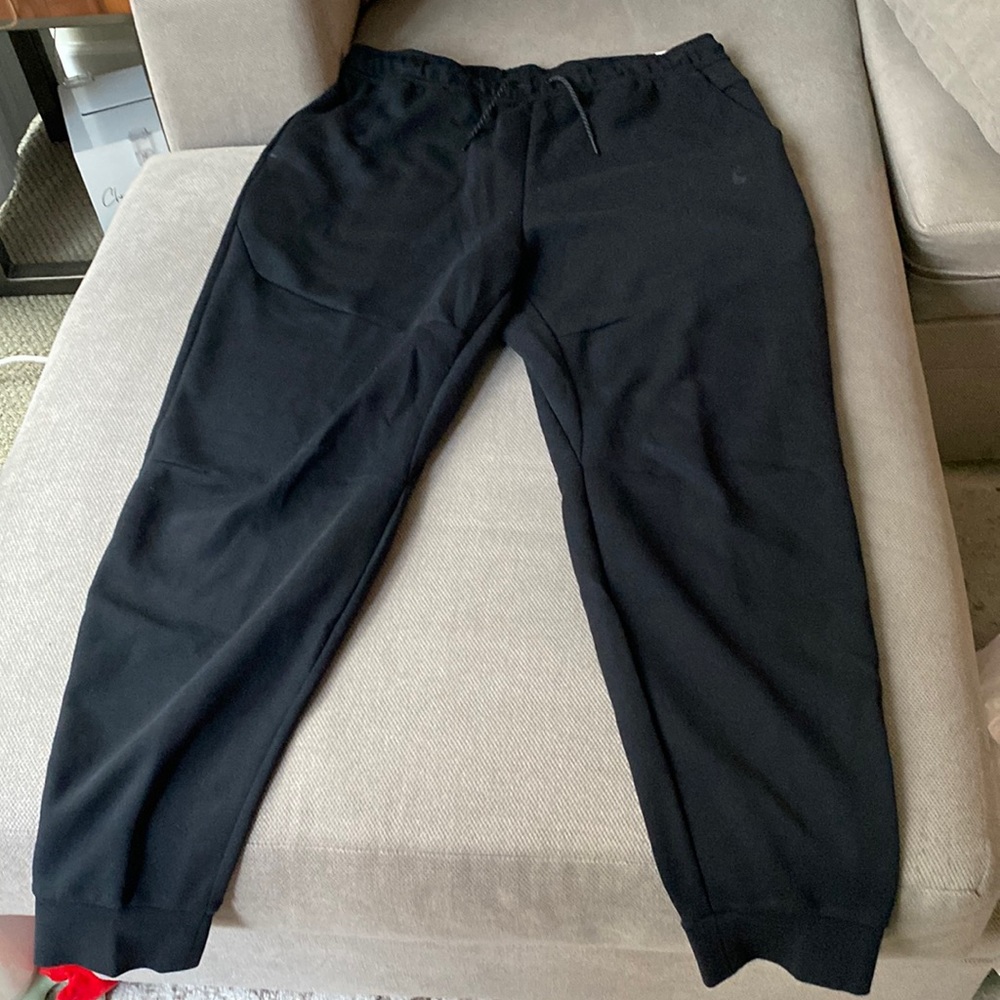 Nike men’s Xxl black sweats